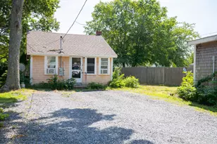 8 Bliscott Ave, Yarmouth, MA 02664 - Photo 5