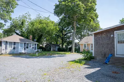 8 Bliscott Avenue, Yarmouth, MA 02664 - Photo 3