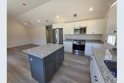 87 Acapesket Road #3A, Falmouth, MA 02536 - Photo 3