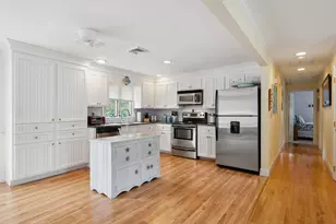 63 Ellsworth Dr, Falmouth, MA 02540 - Photo 9