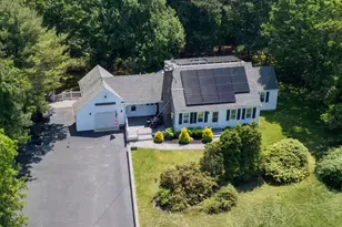 327 N Falmouth Hwy, Falmouth, MA 02556 - Photo 3