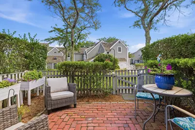 33 Landmark Avenue, Mashpee, MA 02649 - Photo 3