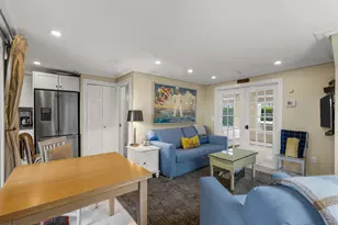 47 Pleasant St, Provincetown, MA 02657 - Photo 3