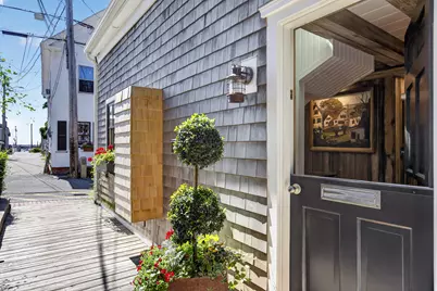 130 Commercial Street, Provincetown, MA 02657 - Photo 3