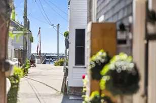 130 Commercial St, Provincetown, MA 02657 - Photo 27