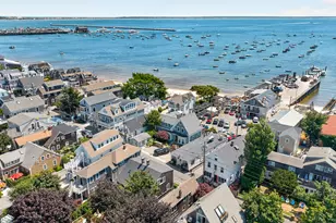 130 Commercial St, Provincetown, MA 02657 - Photo 29