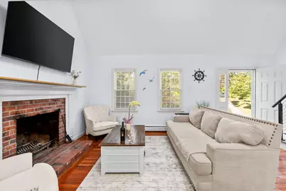 32 Wintergreen Road, Mashpee, MA 02649 - Photo 5