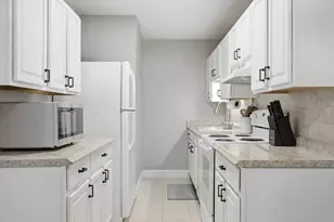 207 Samoset St, Plymouth, MA 02360 - Photo 5