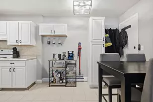 207 Samoset St, Plymouth, MA 02360 - Photo 9