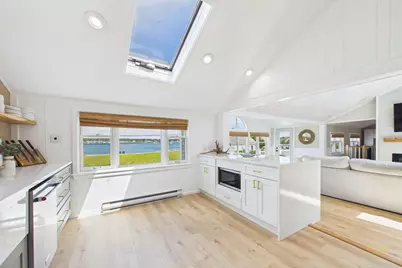 16 Shoreview Avenue, Mattapoisett, MA 02739 - Photo 15