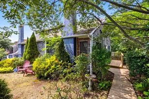 36 Nelson Ave, Provincetown, MA 02657 - Photo 1