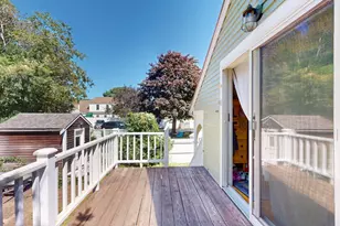 54 Commercial St, Provincetown, MA 02657 - Photo 3