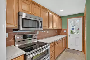 7 Fawndale Rd, Tisbury, MA 02568 - Photo 11