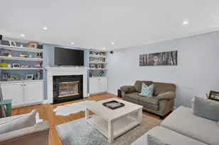 68 Front St, Oak Bluffs, MA 02557 - Photo 13