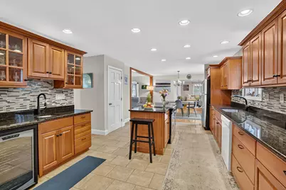 68 Front Street, Oak Bluffs, MA 02557 - Photo 9