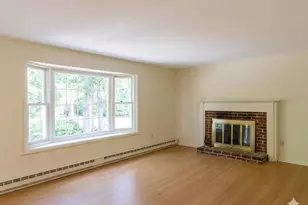 21 First Ave, Barnstable, MA 02601 - Photo 5