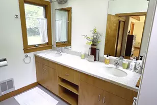 7 Nuthatch Cir, Orleans, MA 02653 - Photo 11