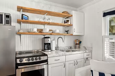 9 Dyer Street #UNIT B, Provincetown, MA 02657 - Photo 17