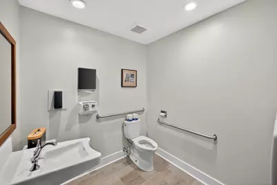 1019 Us-6, Wellfleet, MA 02667 - Photo 55