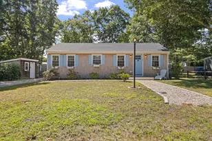 19 Sachem Dr, Falmouth, MA 02540 - Photo 1