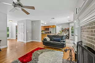 8 Tiffany Rd, Bourne, MA 02532 - Photo 11