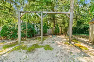 19 Rolling Acres Ln, Falmouth, MA 02536 - Photo 9