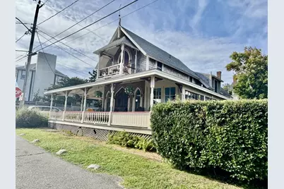 15 Pequot Avenue, Oak Bluffs, MA 02557 - Photo 3