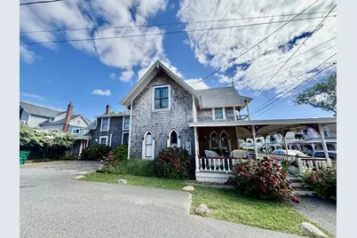 15 Pequot Avenue, Oak Bluffs, MA 02557 - Photo 23