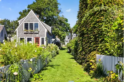 72A Commercial Street, Provincetown, MA 02657 - Photo 3