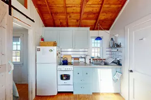 334 Shore Rd, Truro, MA 02666 - Photo 9