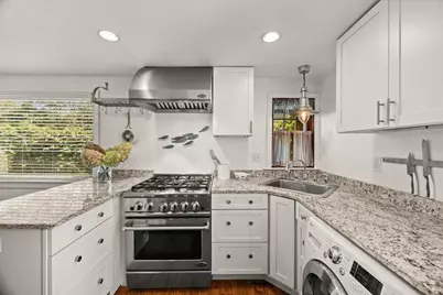 21 Harborview Drive, Falmouth, MA 02536 - Photo 11
