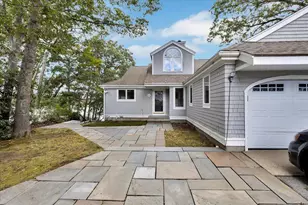 90 Lakewood Dr, Mashpee, MA 02649 - Photo 17