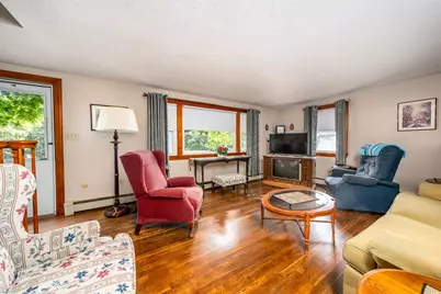 87 Central Avenue, Falmouth, MA 02536 - Photo 5