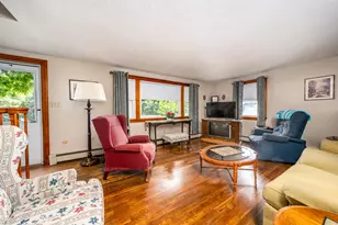 87 Central Ave, Falmouth, MA 02536 - Photo 5
