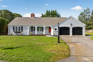 2 Par 3 Dr, Yarmouth, MA 02664 - Photo 1