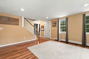 19 Louise Ln, Falmouth, MA 02536 - Photo 17