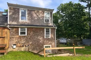 413 W Yarmouth Rd, Yarmouth, MA 02673 - Photo 11
