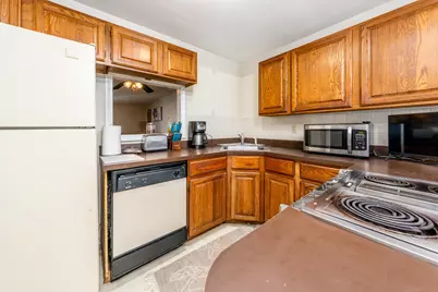 174 Lowell Road #UNIT 29, Mashpee, MA 02649 - Photo 9