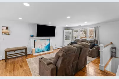 129 Longview Drive, Barnstable, MA 02632 - Photo 3