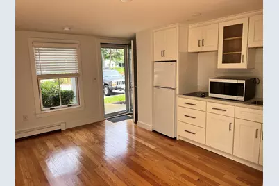 237 Massachusetts 28 #5, Harwich, MA 02671 - Photo 3