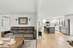 31 Village Dr, Sandwich, MA 02537 - Photo 9