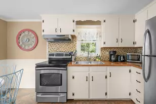 2 Beverly Ln, Harwich, MA 02671 - Photo 5