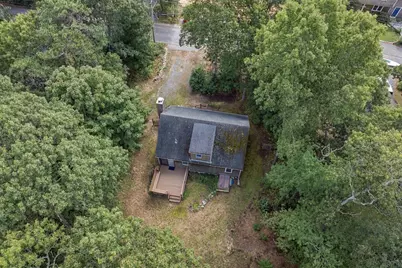 35 Pinecrest Beach Drive, Falmouth, MA 02540 - Photo 17