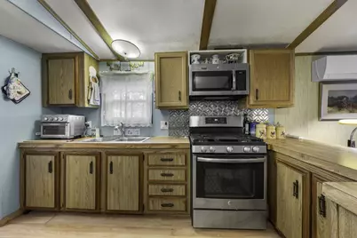 2 5th Avenue #2, Bourne, MA 02532 - Photo 15