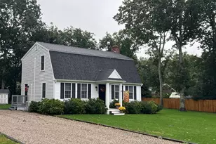 10 Courtland Dr, Sandwich, MA 02537 - Photo 3