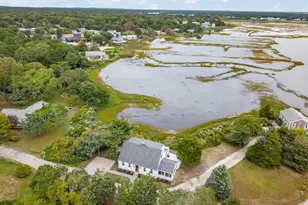 184 S Sea Ave, Yarmouth, MA 02673 - Photo 3