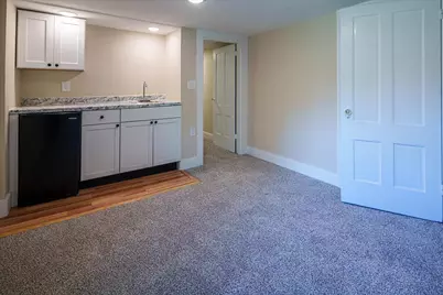 687 Main Street, Wareham, MA 02571 - Photo 15
