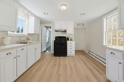 32 Church Street, Sandwich, MA 02563 - Photo 11