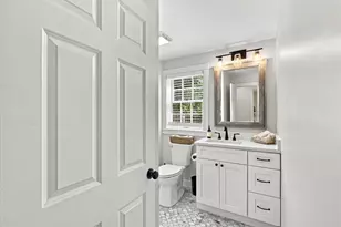 172 Oxford Dr, Barnstable, MA 02635 - Photo 9