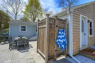32 Washington Ave, Barnstable, MA 02601 - Photo 17